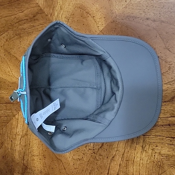 LULULEMON Unisex Insulated Drawcord Hiking Cap, L/XL, Olive Green, main image 13